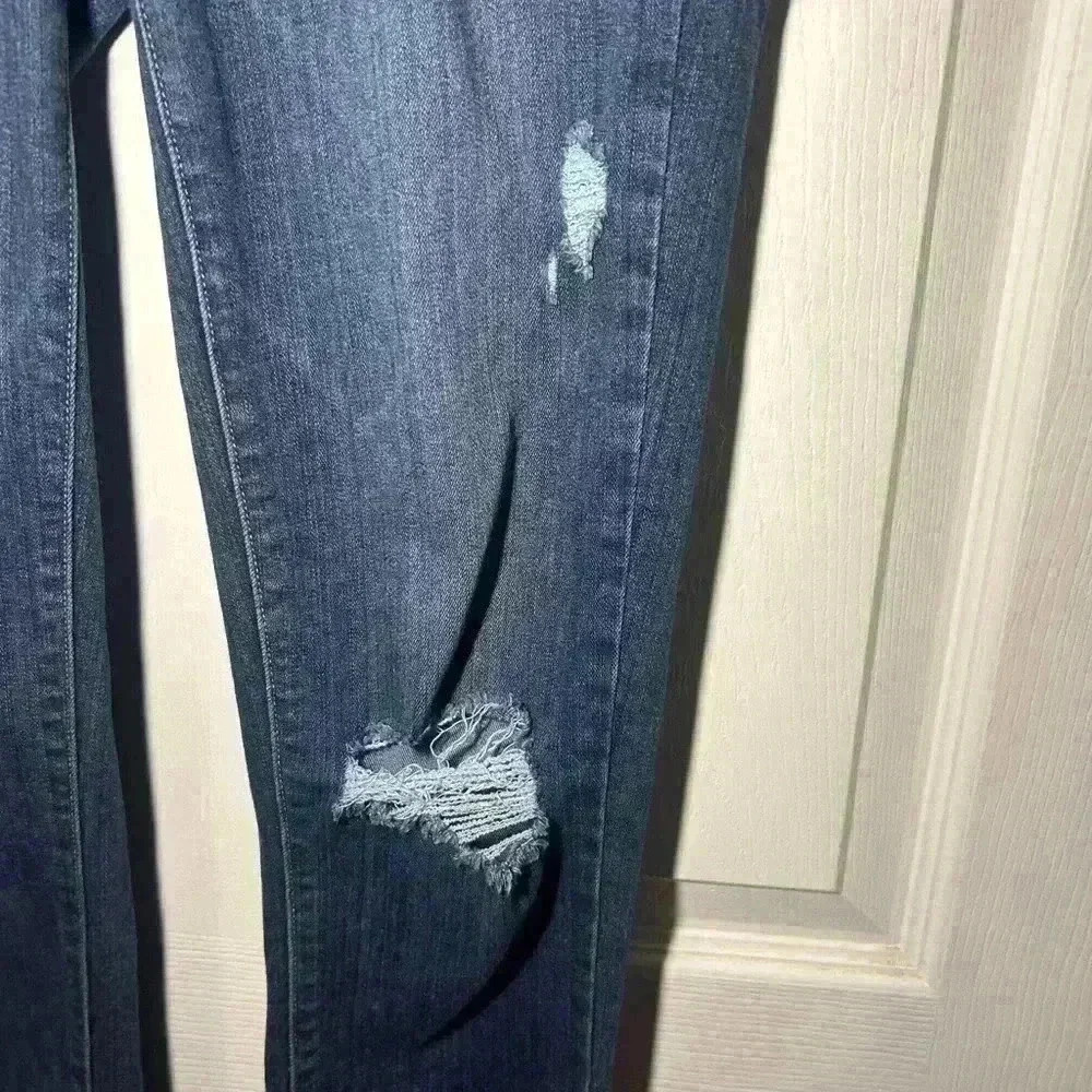 Paige Verdugo Ultra Skinny Size 28 Silas Distressed. Medium/Dark wash. - Picture 2 of 12
